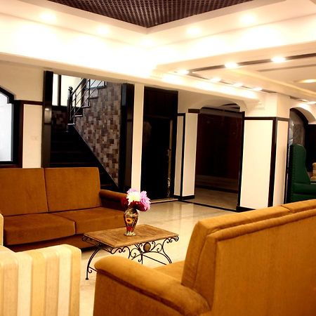 Hotel New Park At Dal Lake Srīnagar Exterior foto